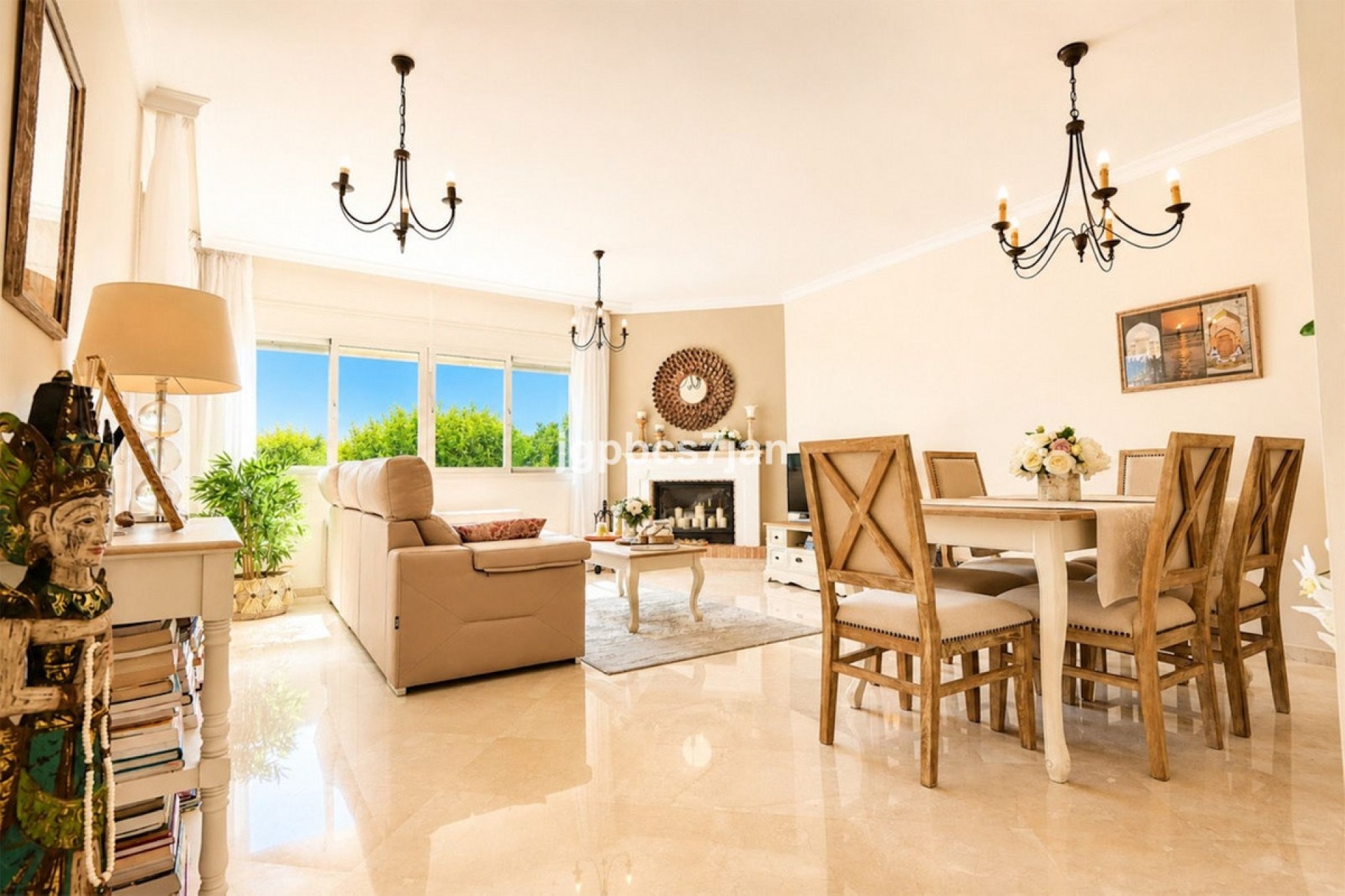 Resale - apartment - Marbella - La Mairena