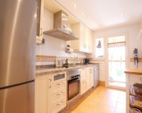 Resale - apartment - Marbella - La Mairena