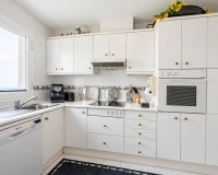Resale - apartment - Marbella - La Mairena