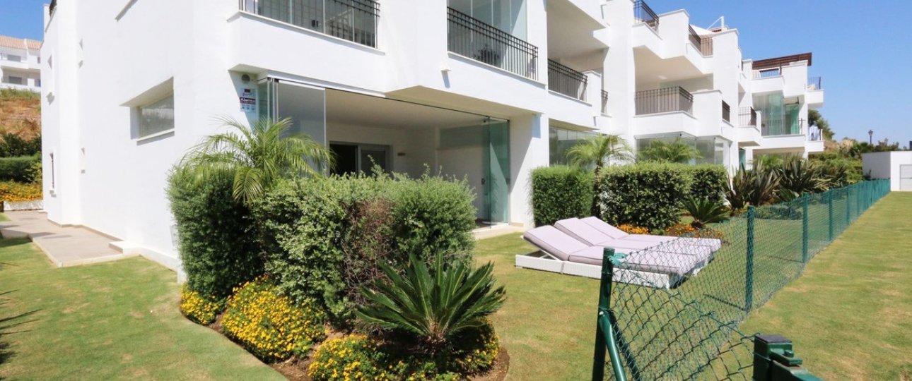 Resale - apartment - Marbella - La Mairena