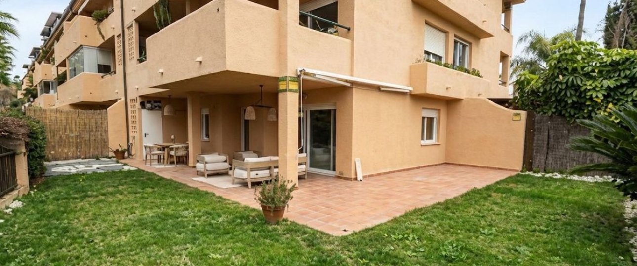 Resale - apartment - Marbella - Las Chapas