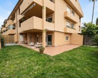 Resale - apartment - Marbella - Las Chapas
