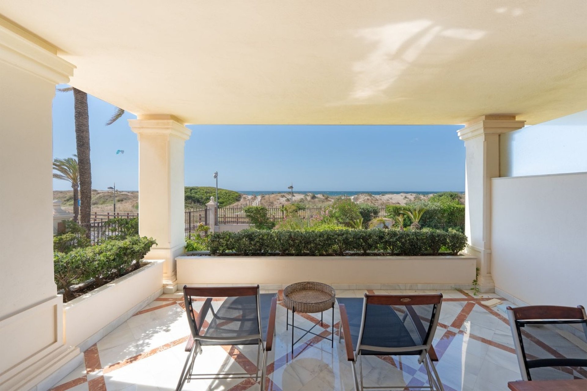 Resale - apartment - Marbella - Los Monteros