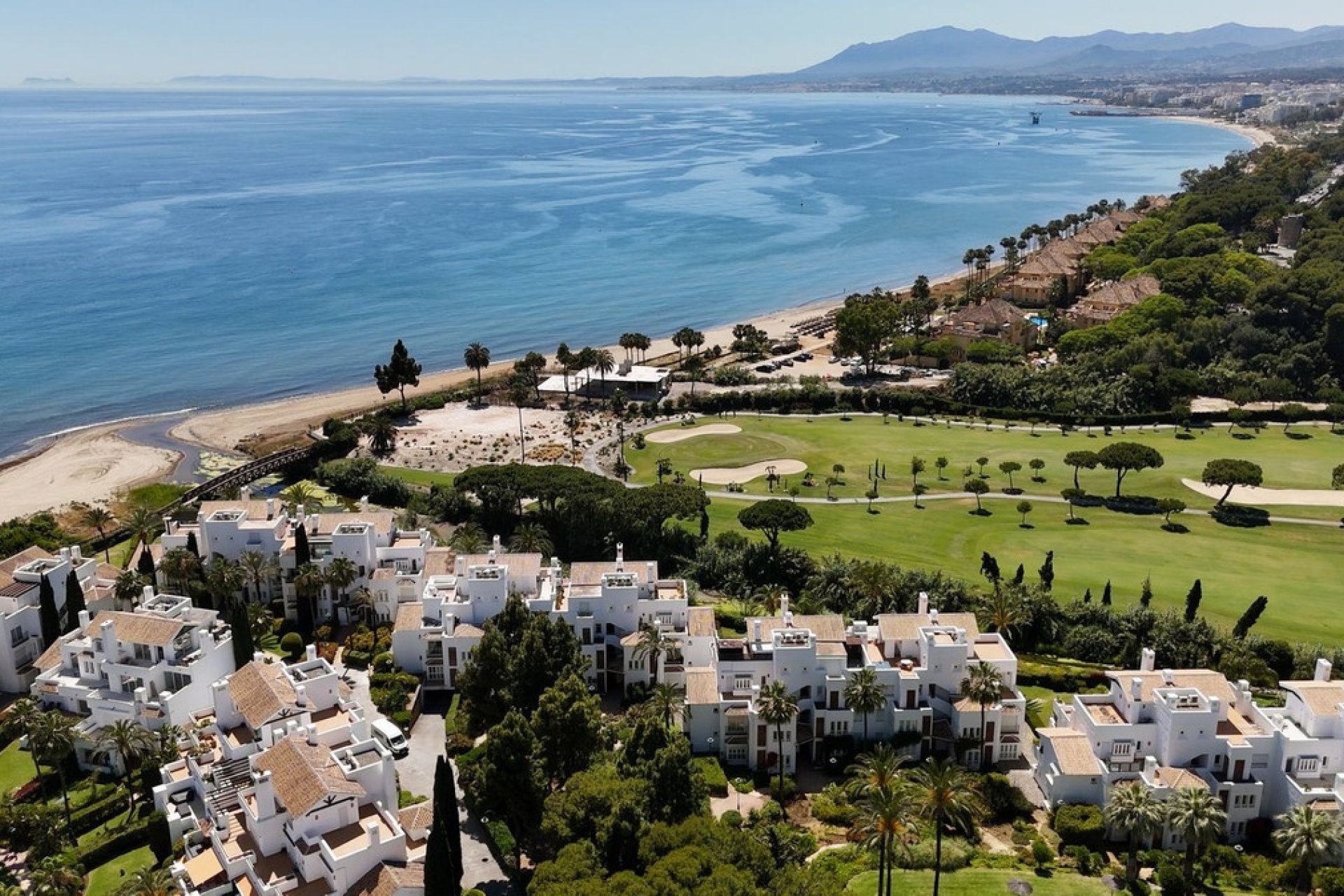 Resale - apartment - Marbella - Los Monteros