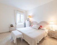 Resale - apartment - Marbella - Los Monteros