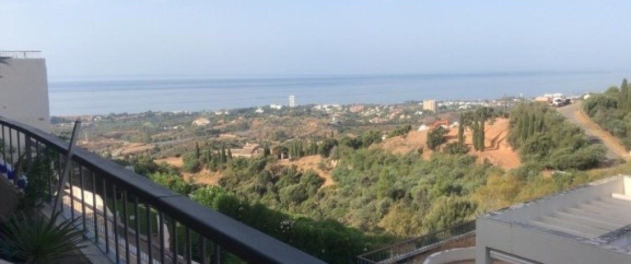 Resale - apartment - Marbella - Los Monteros