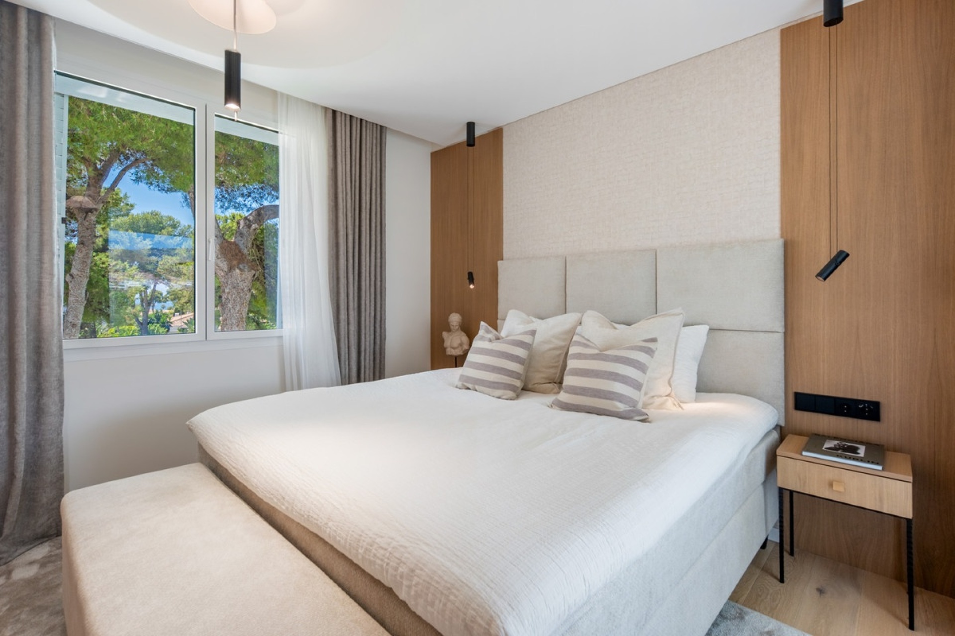 Resale - apartment - Marbella - Los Monteros