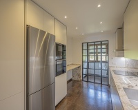 Resale - apartment - Marbella - Los Monteros