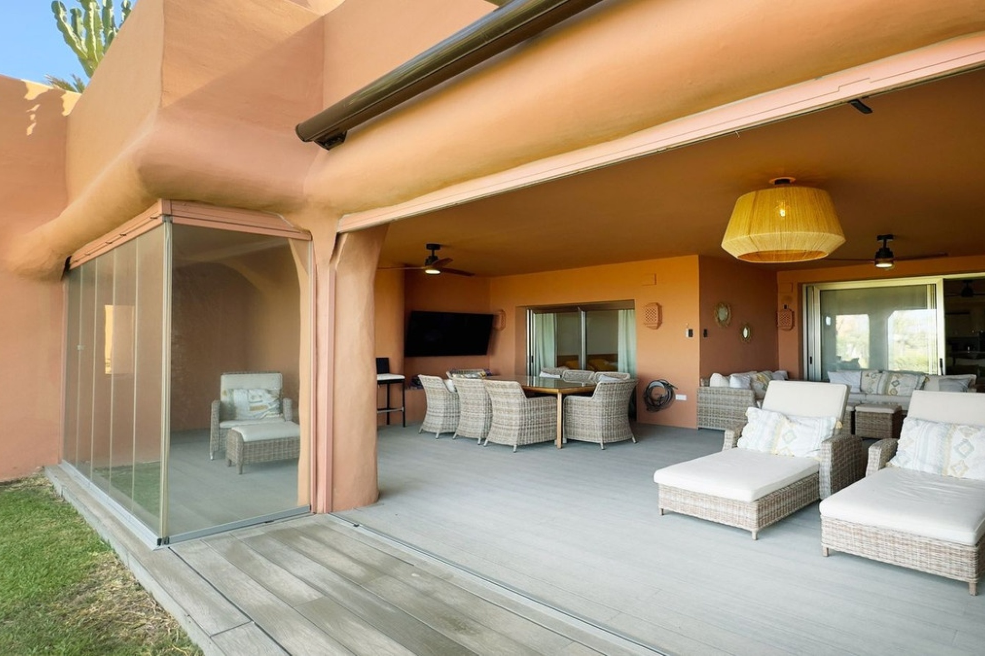 Resale - apartment - Marbella - Los Monteros