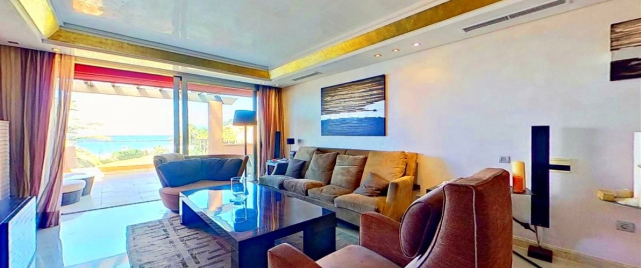 Resale - apartment - Marbella - Los Monteros