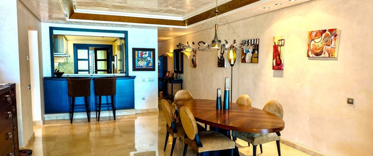 Resale - apartment - Marbella - Los Monteros