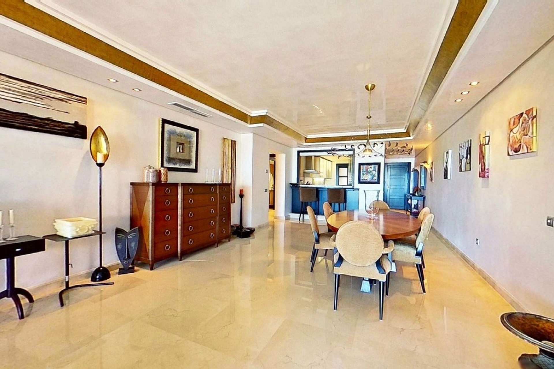 Resale - apartment - Marbella - Los Monteros