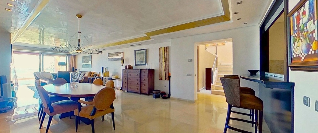 Resale - apartment - Marbella - Los Monteros
