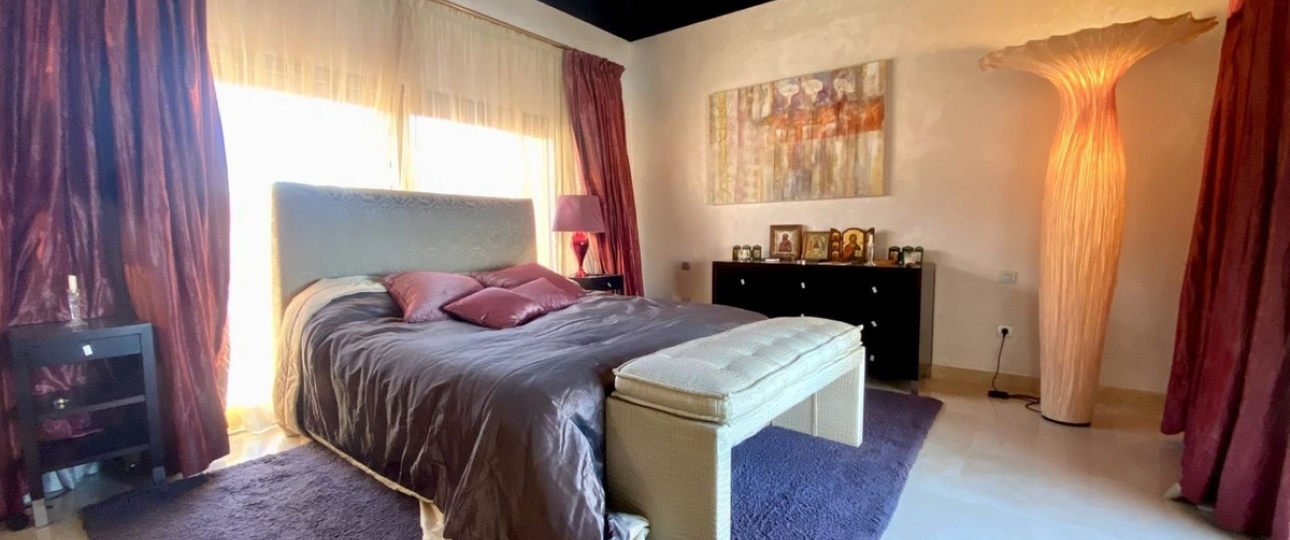 Resale - apartment - Marbella - Los Monteros