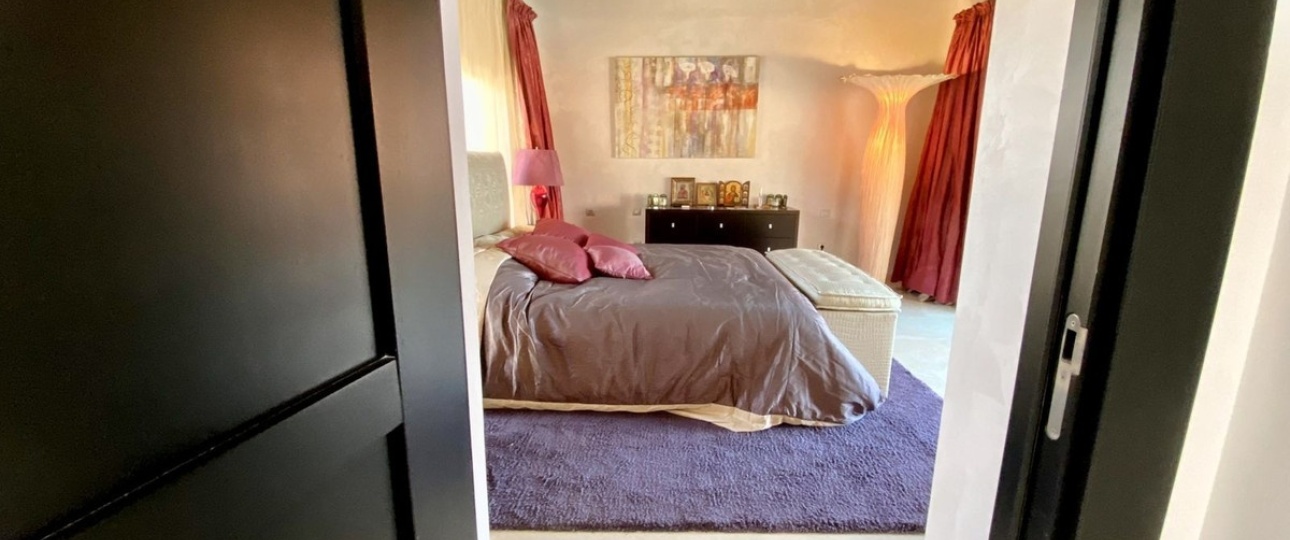 Resale - apartment - Marbella - Los Monteros