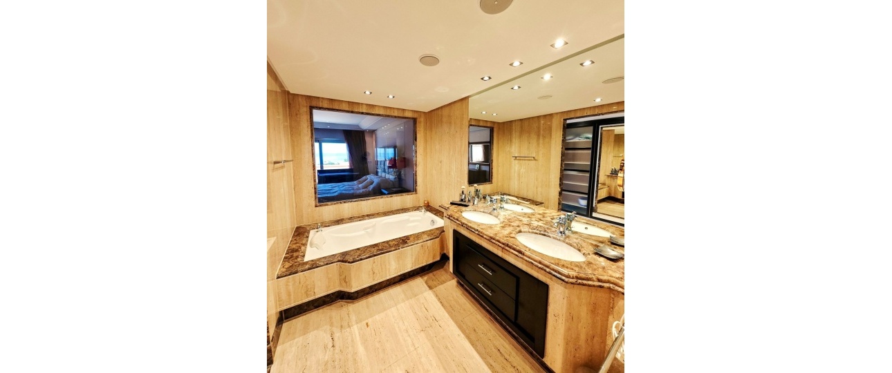Resale - apartment - Marbella - Los Monteros