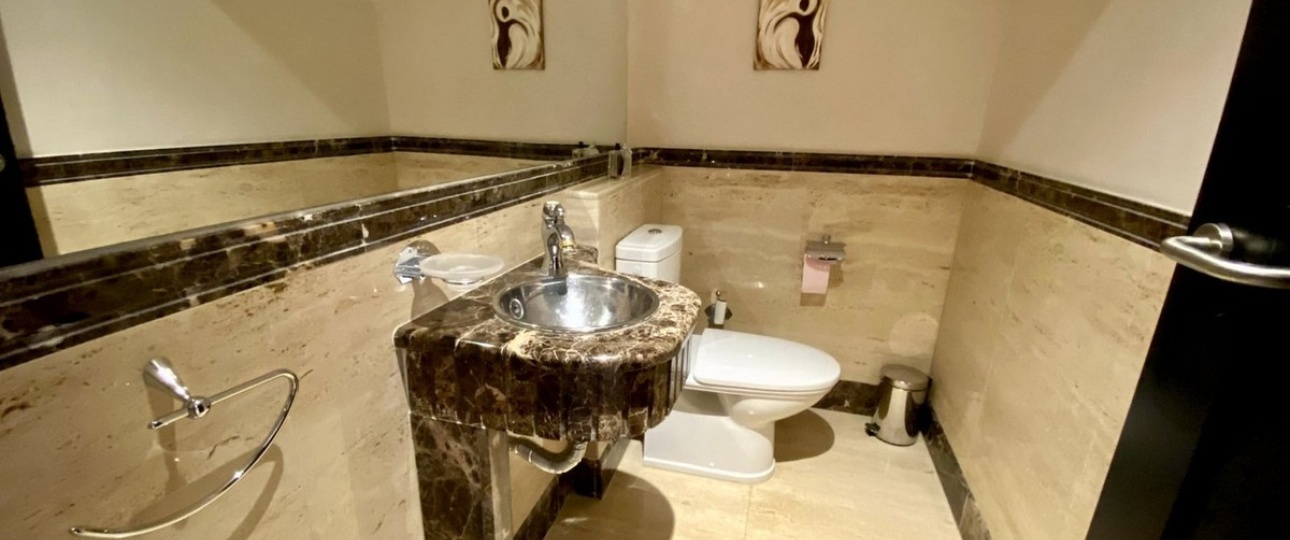 Resale - apartment - Marbella - Los Monteros