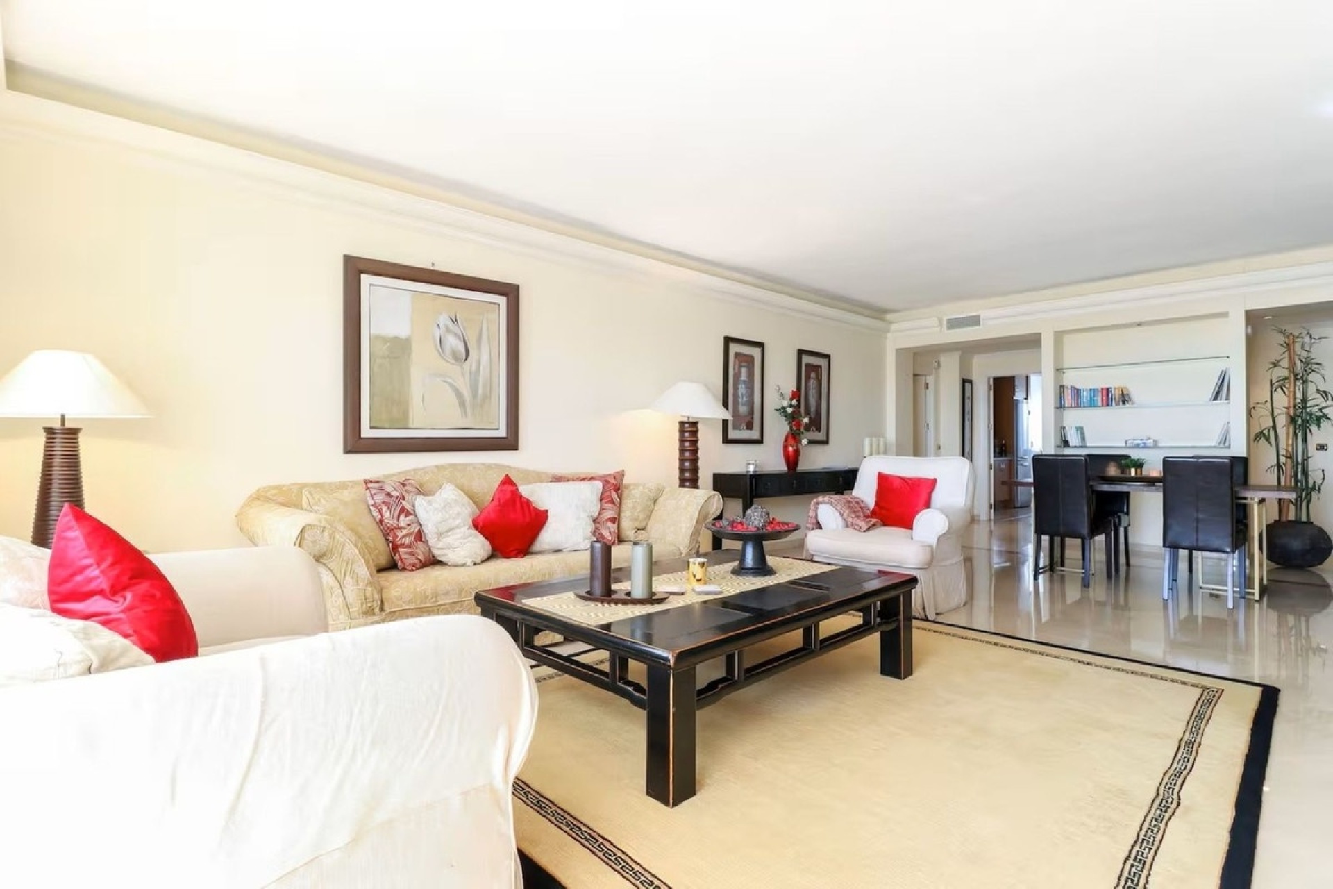 Resale - apartment - Marbella - Los Monteros