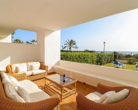 Resale - apartment - Marbella - Los Monteros