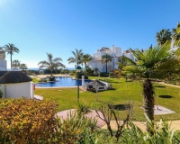 Resale - apartment - Marbella - Los Monteros