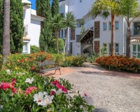 Resale - apartment - Marbella - Los Monteros