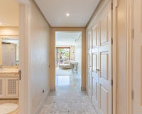 Resale - apartment - Marbella - Los Monteros