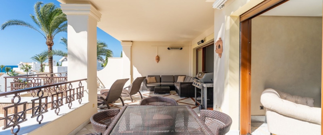 Resale - apartment - Marbella - Los Monteros