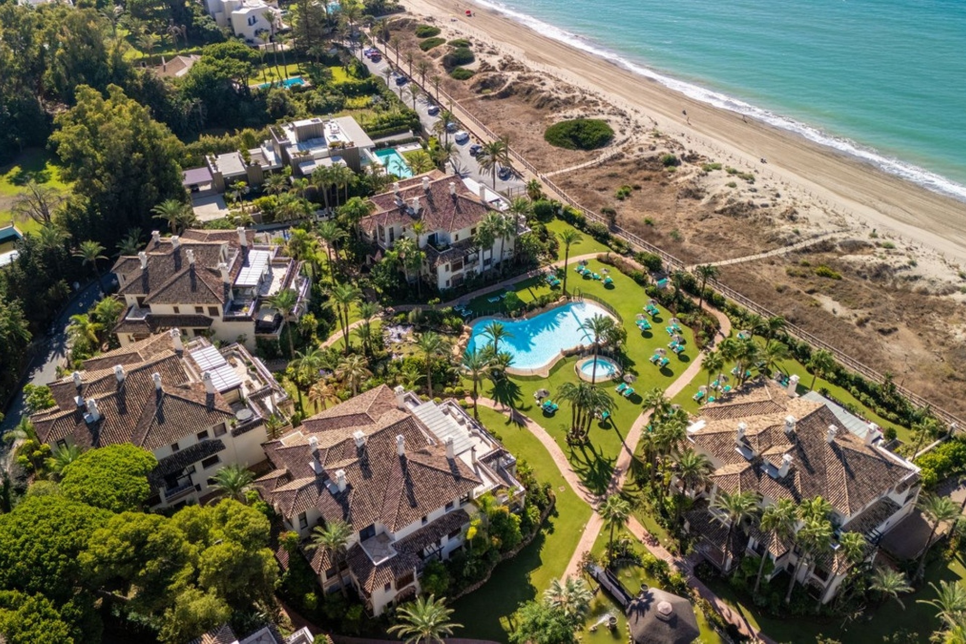 Resale - apartment - Marbella - Los Monteros