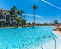 Resale - apartment - Marbella - Los Monteros