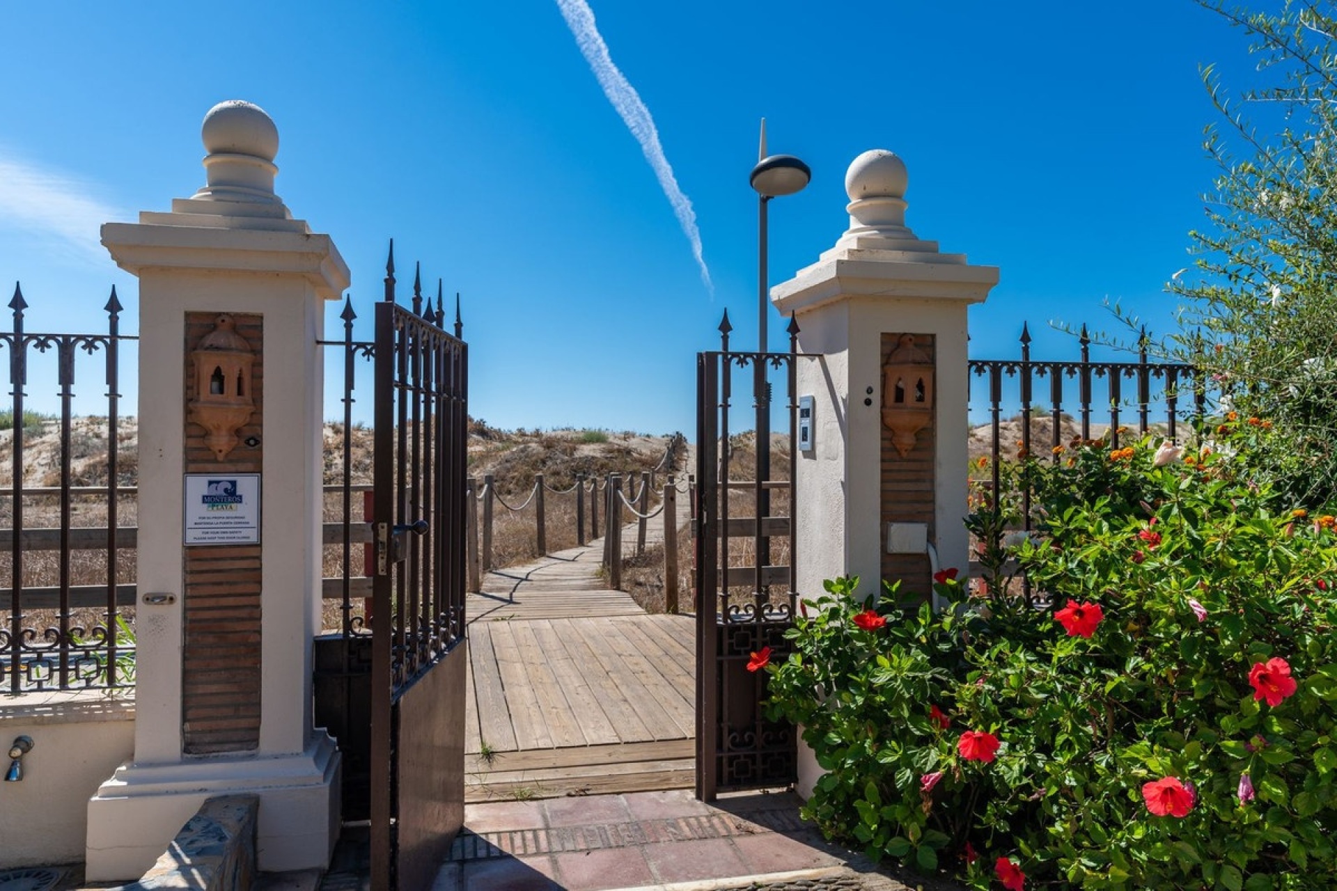 Resale - apartment - Marbella - Los Monteros