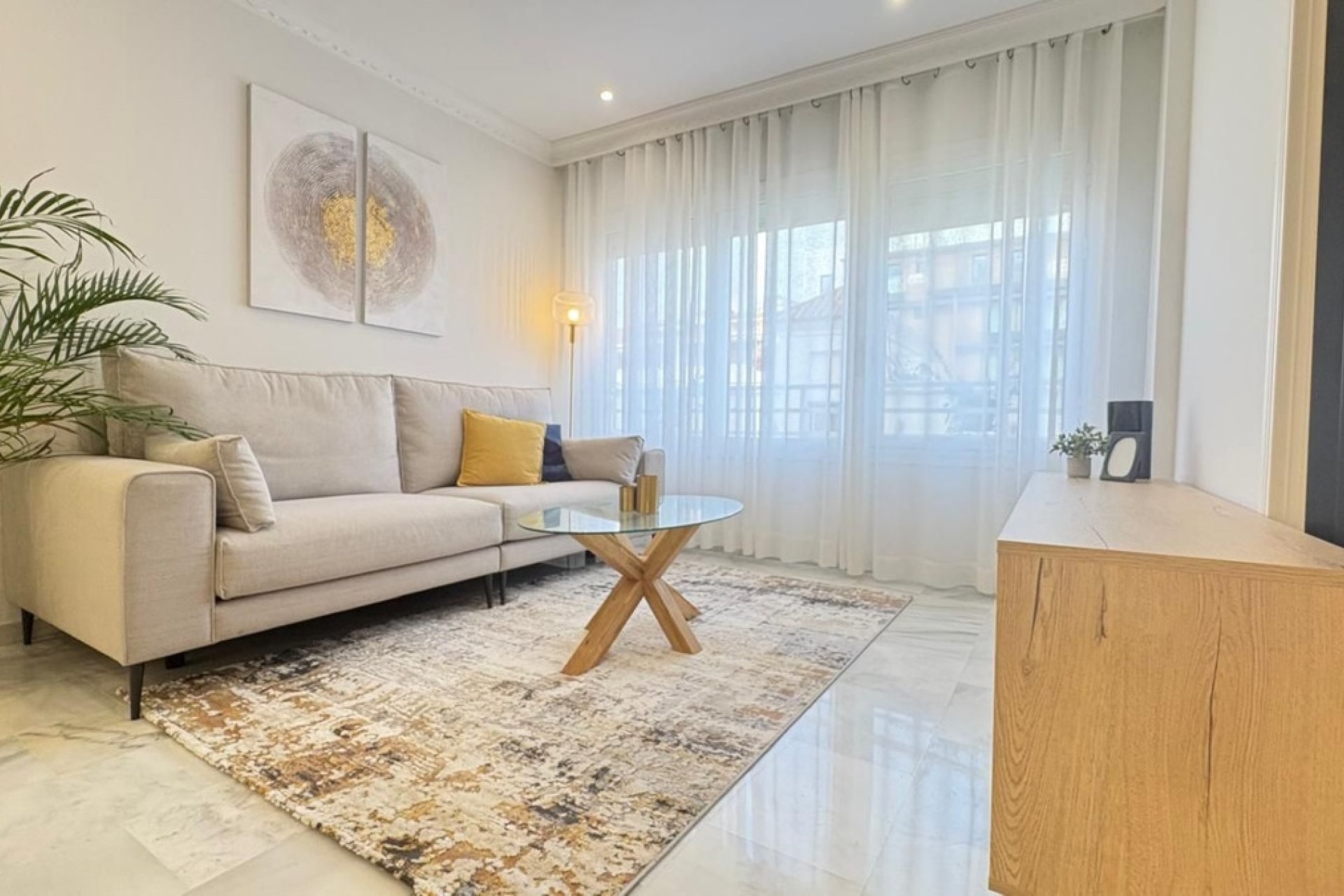 Resale - apartment - Marbella - Marbella Centro