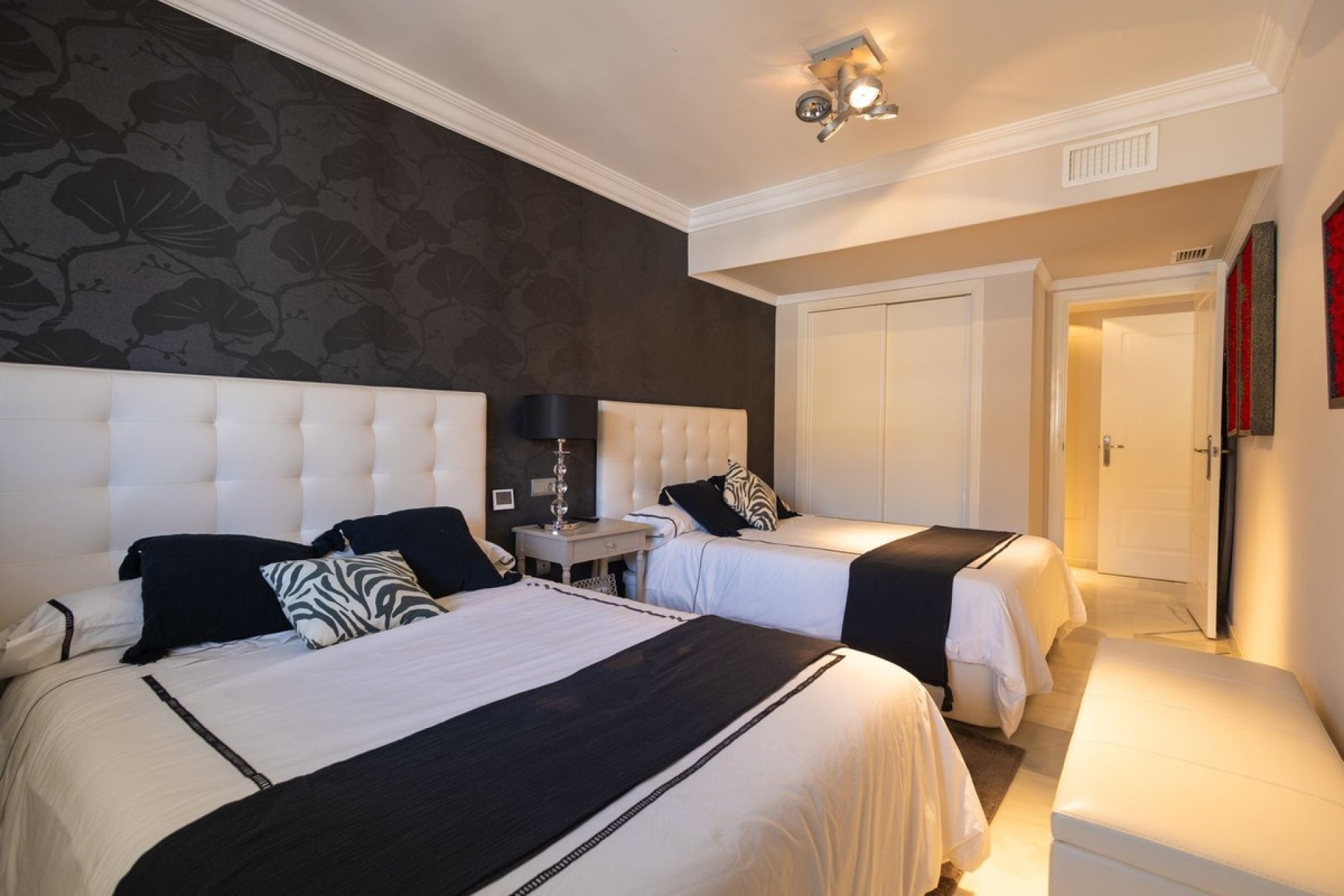 Resale - apartment - Marbella - Marbella Centro