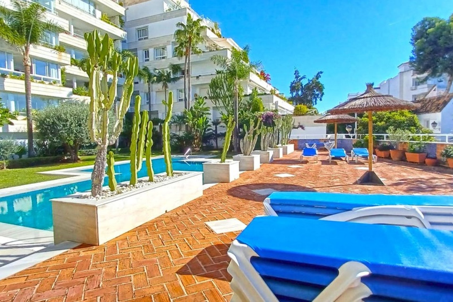 Resale - apartment - Marbella - Marbella Centro