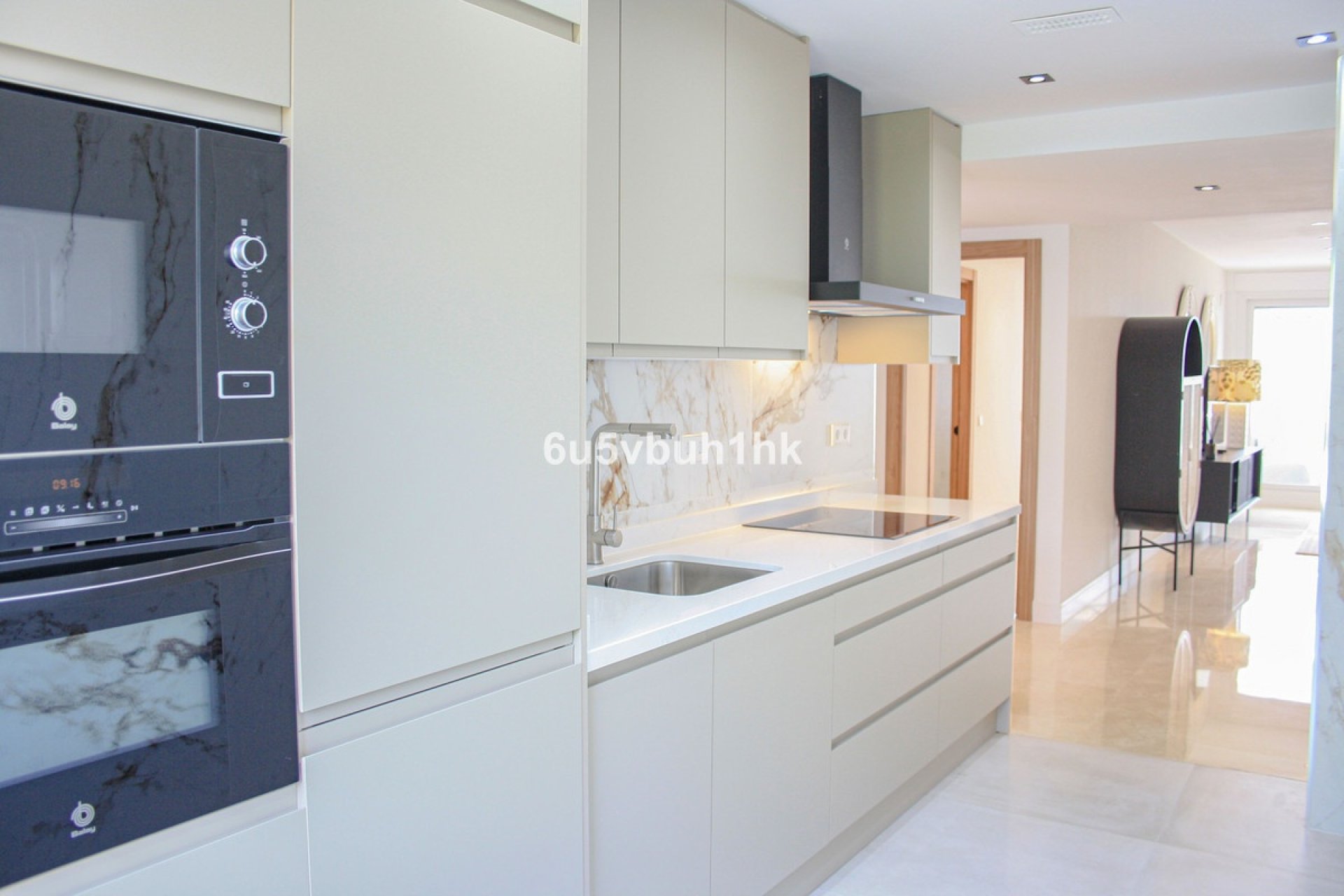 Resale - apartment - Marbella - Marbella Centro