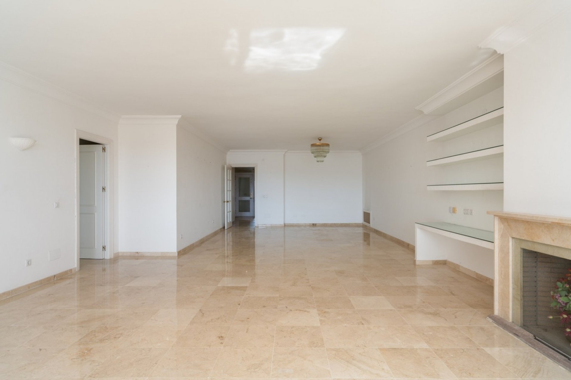 Resale - apartment - Marbella - Marbella Centro