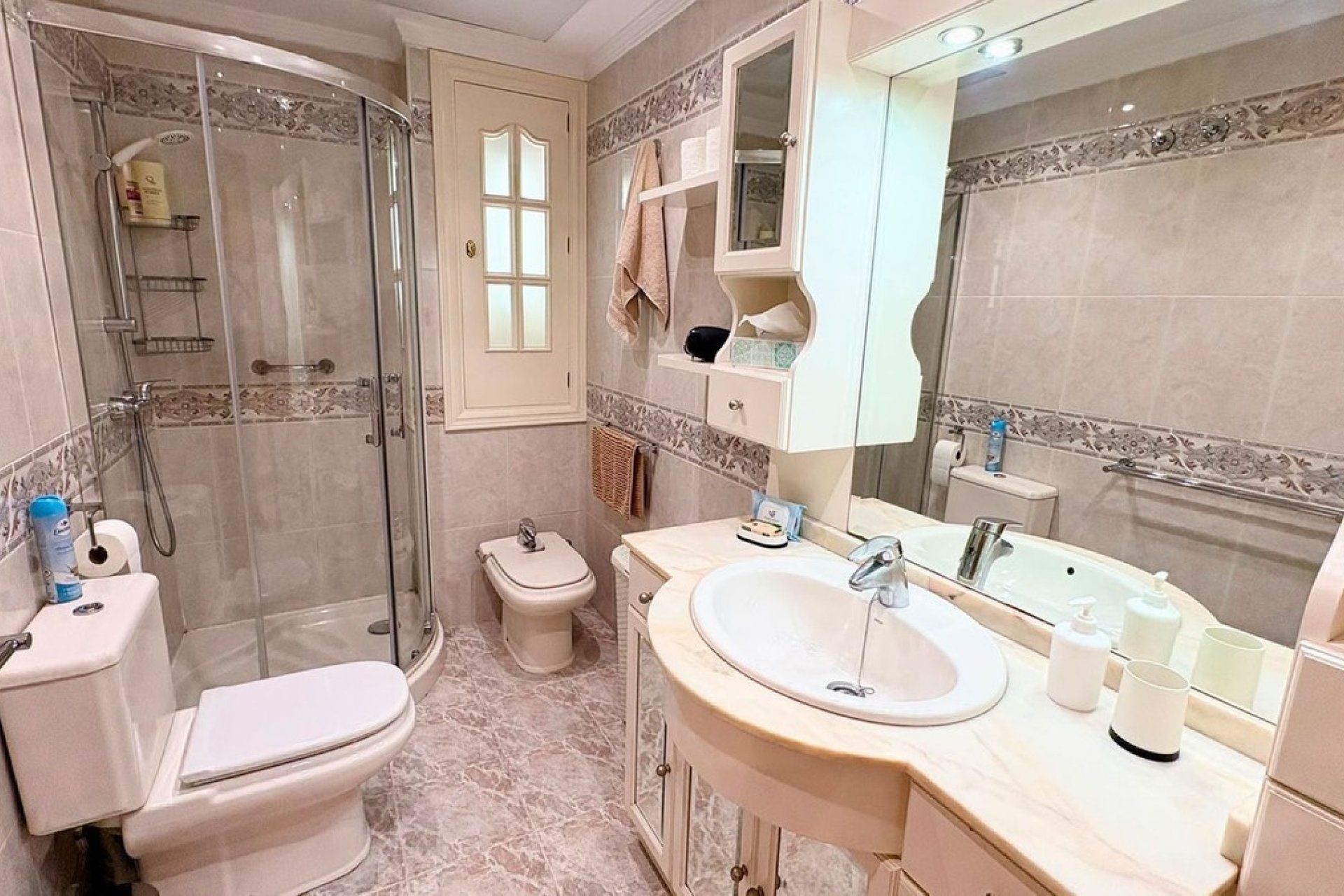 Resale - apartment - Marbella - Marbella Centro