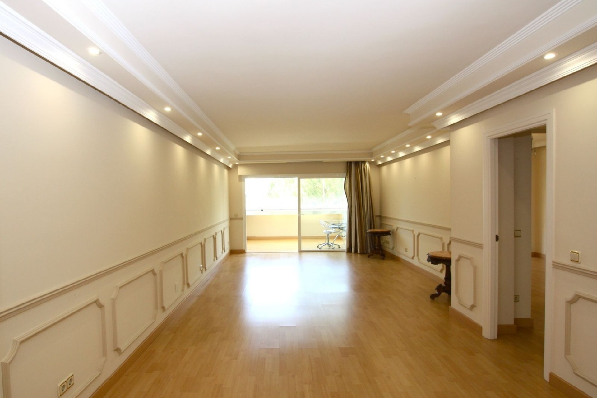 Resale - apartment - Marbella - Marbella Centro