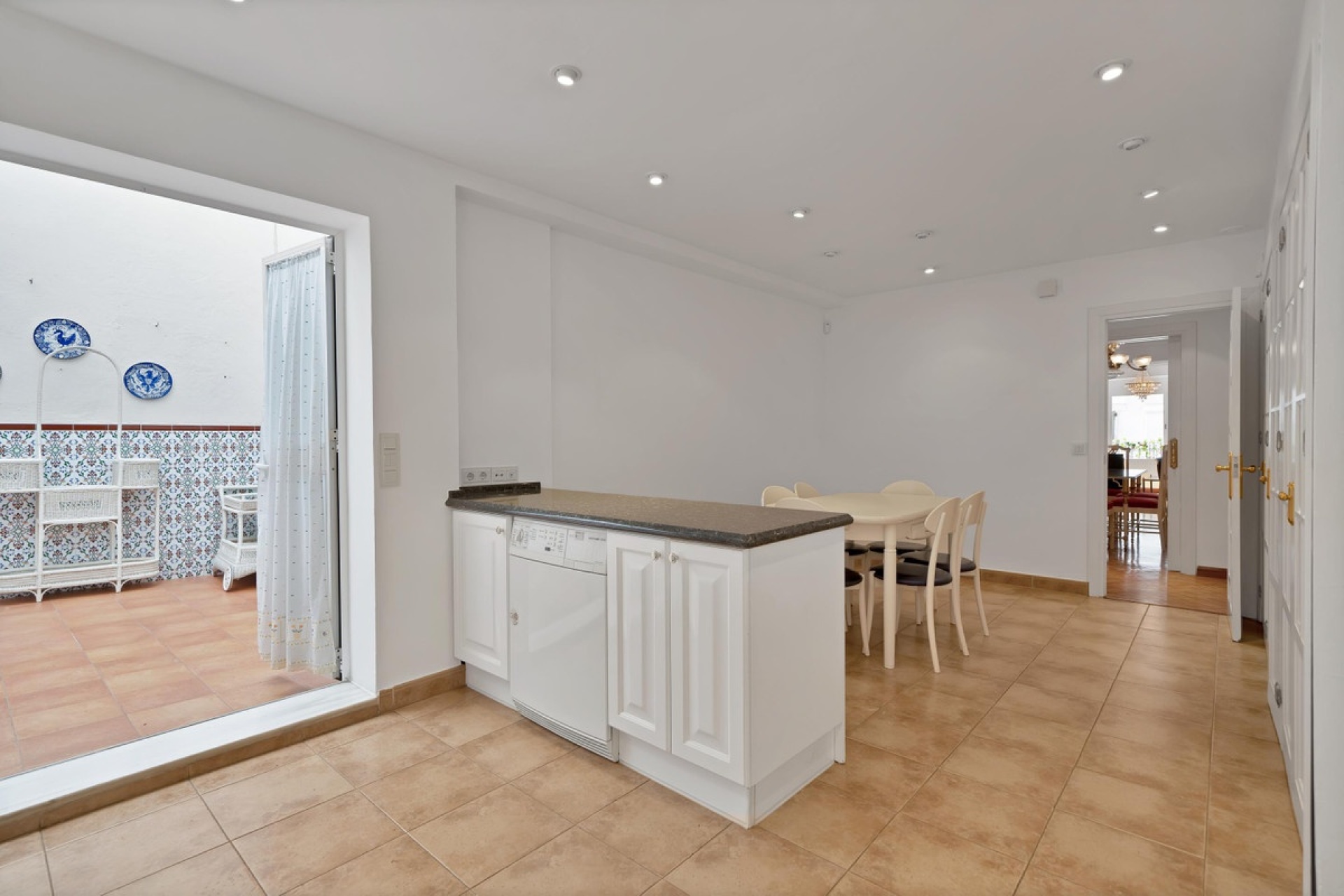 Resale - apartment - Marbella - Marbella Centro