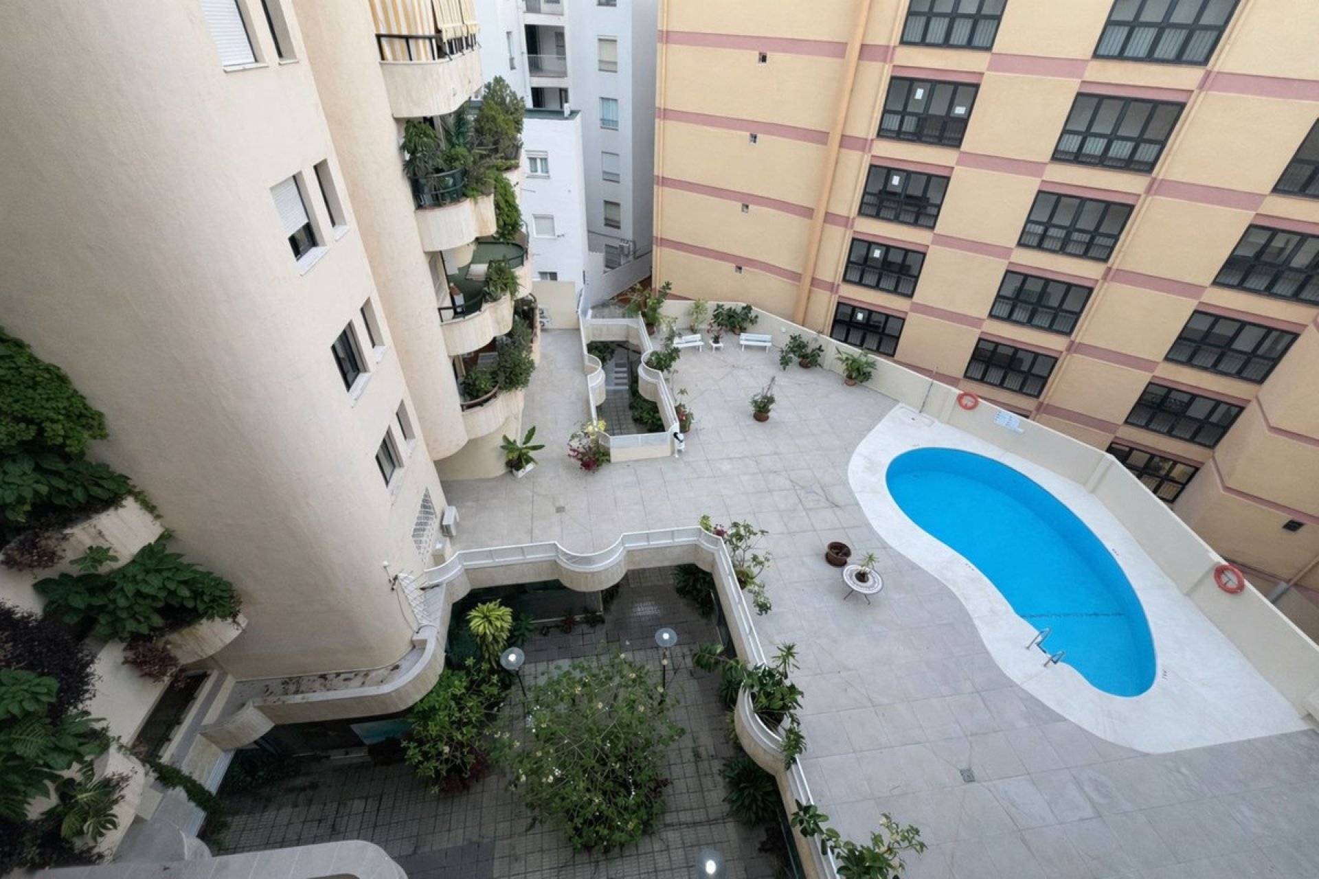 Resale - apartment - Marbella - Marbella Centro