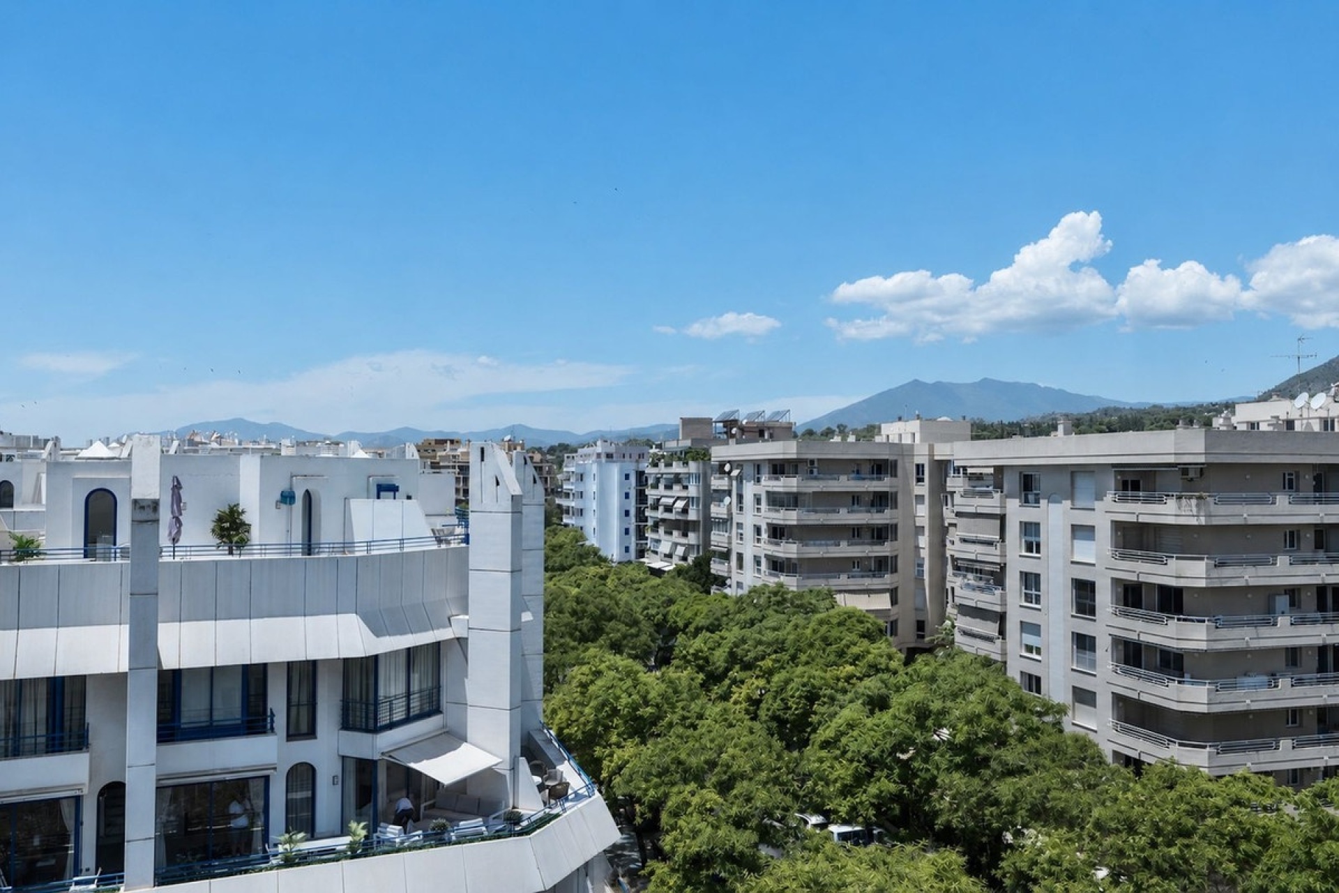 Resale - apartment - Marbella - Marbella Centro
