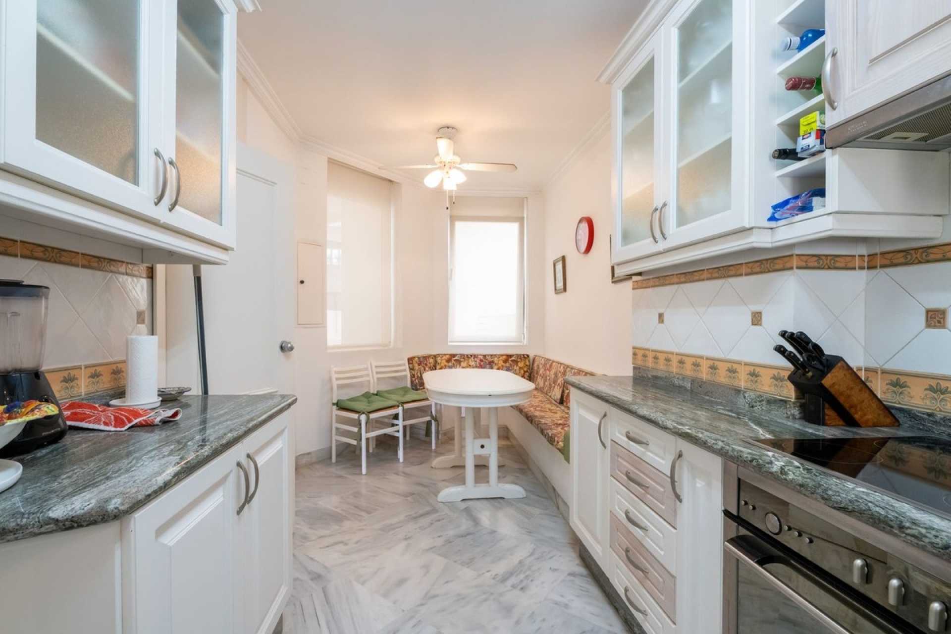 Resale - apartment - Marbella - Marbella Centro
