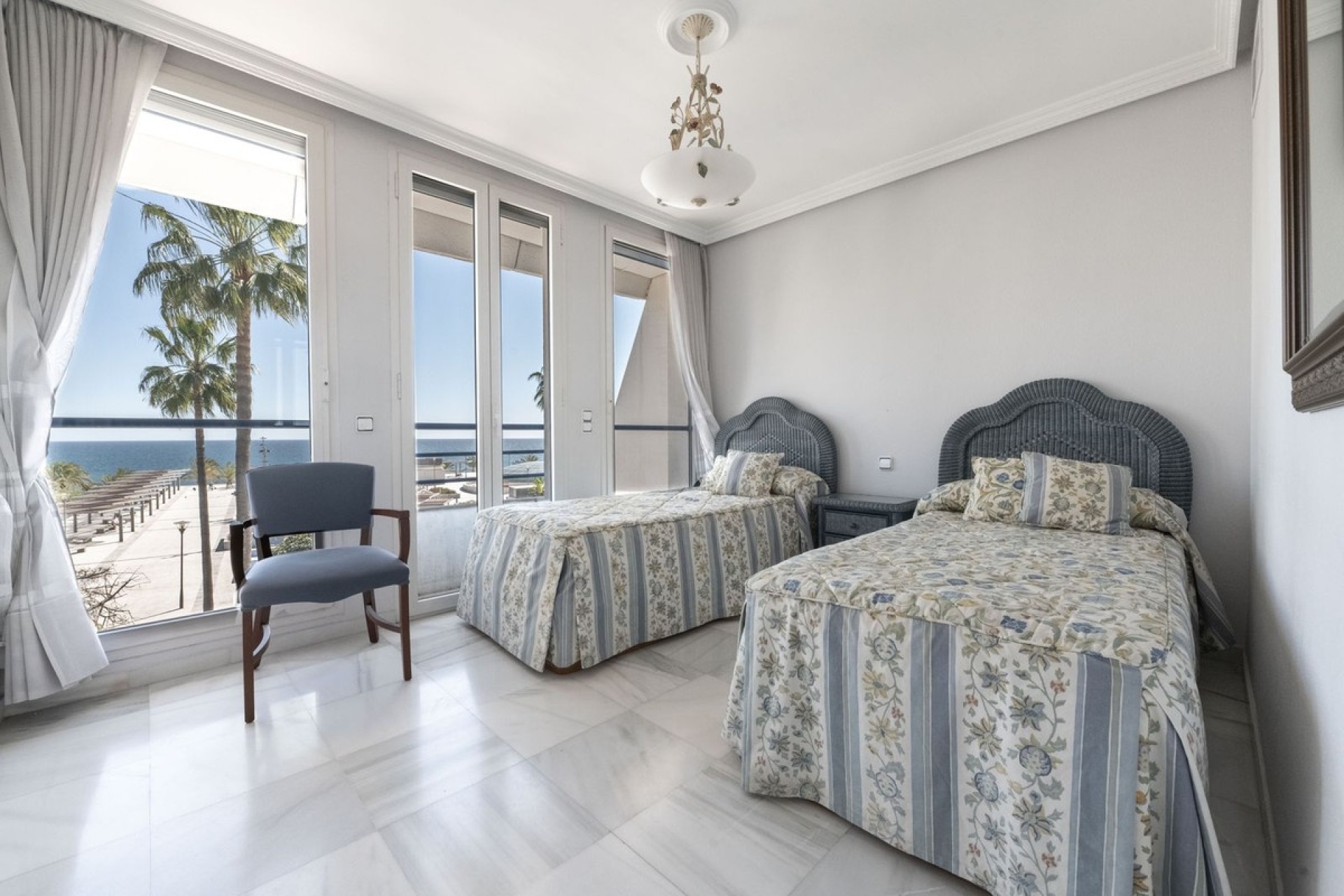 Resale - apartment - Marbella - Marbella Centro