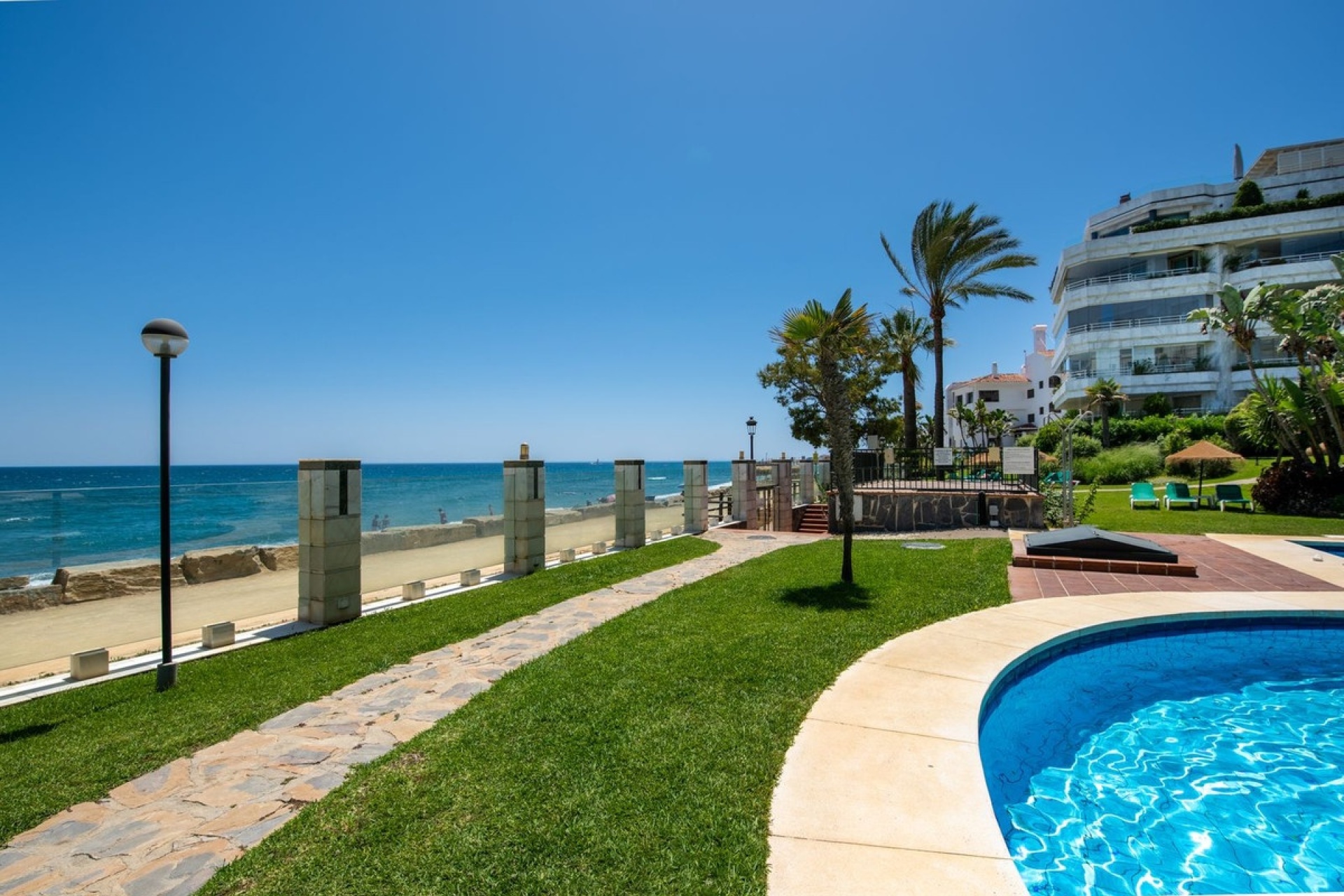 Resale - apartment - Marbella - Marbella Centro
