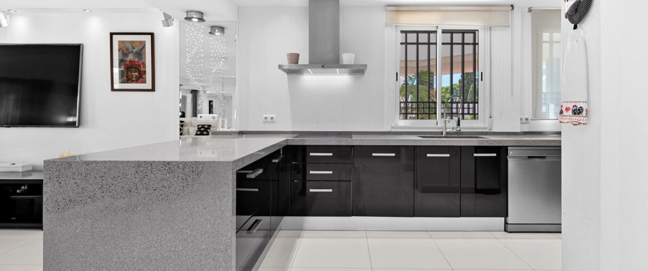 Resale - apartment - Marbella - Marbella Centro