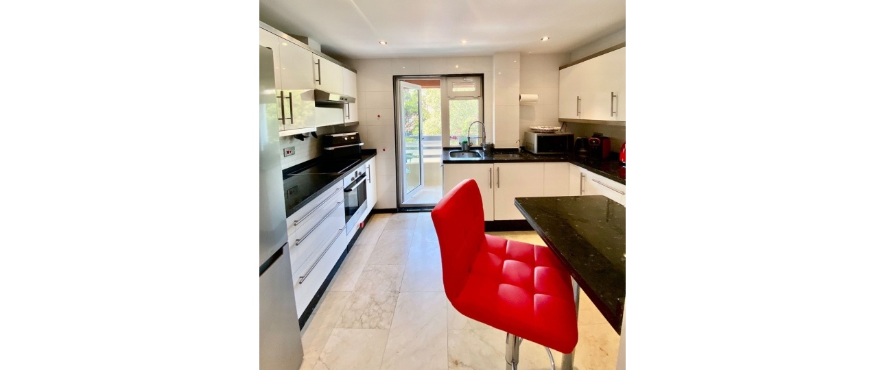 Resale - apartment - Marbella - Marbella Centro