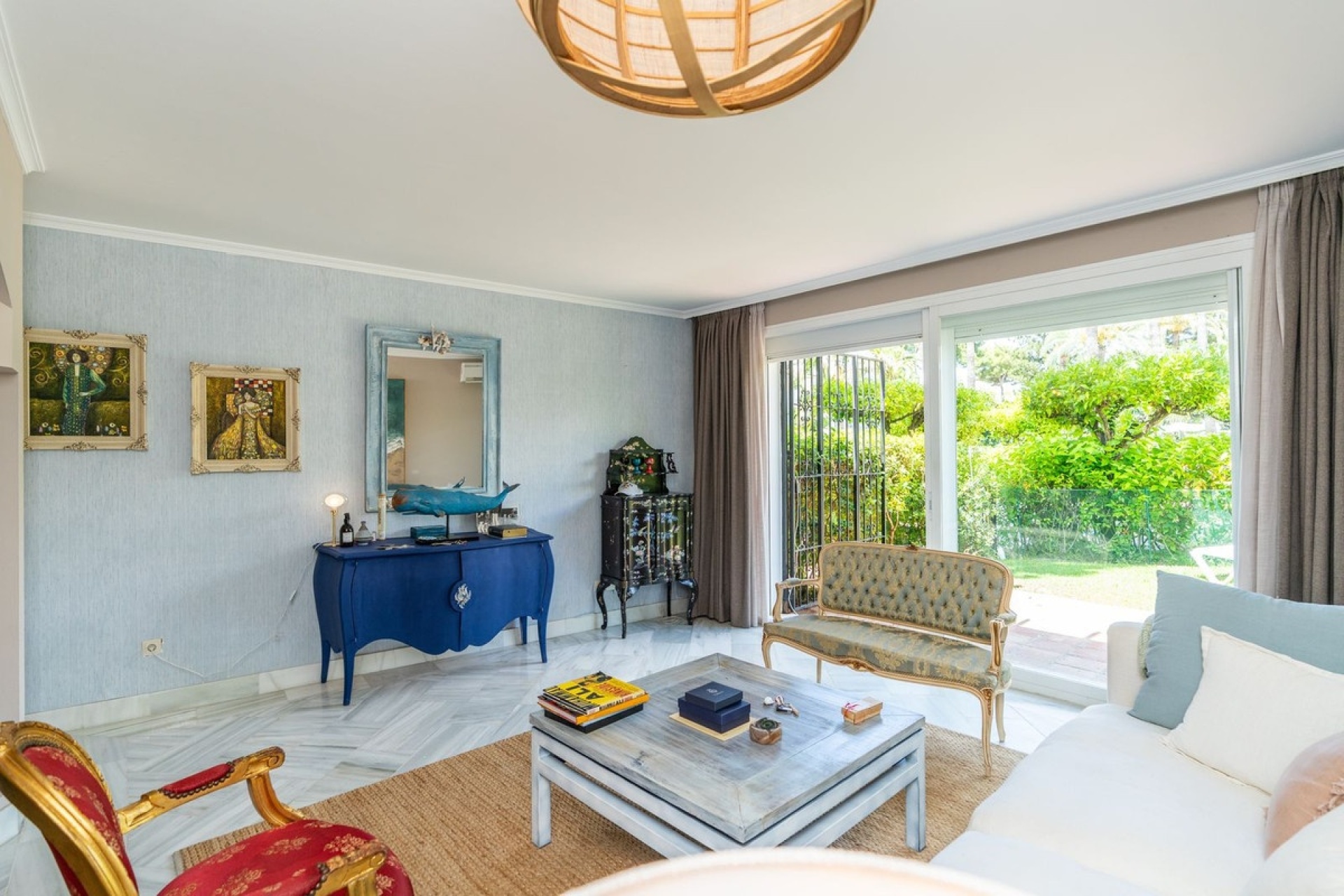 Resale - apartment - Marbella - Marbella Centro