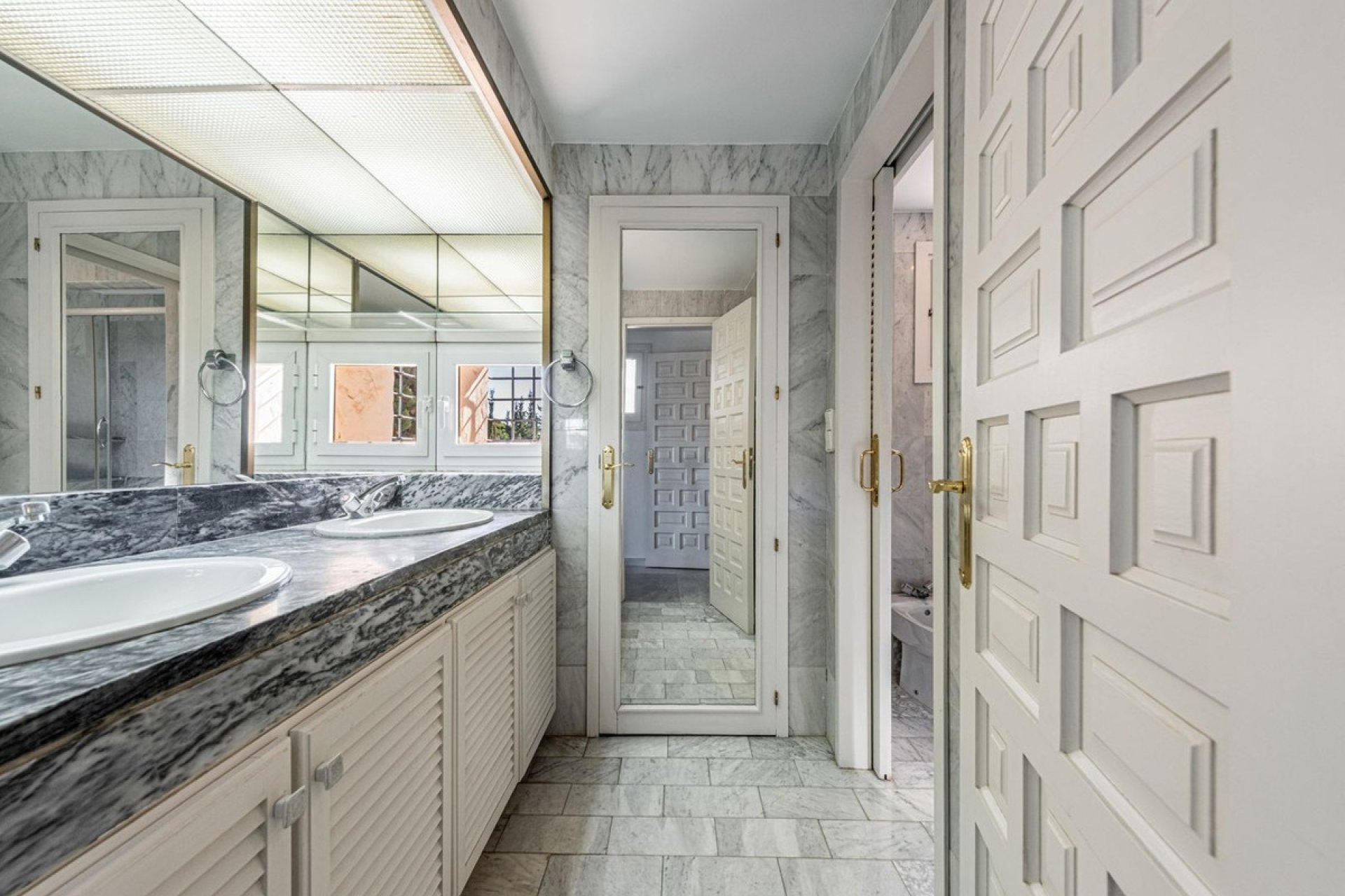 Resale - apartment - Marbella - Marbella Centro