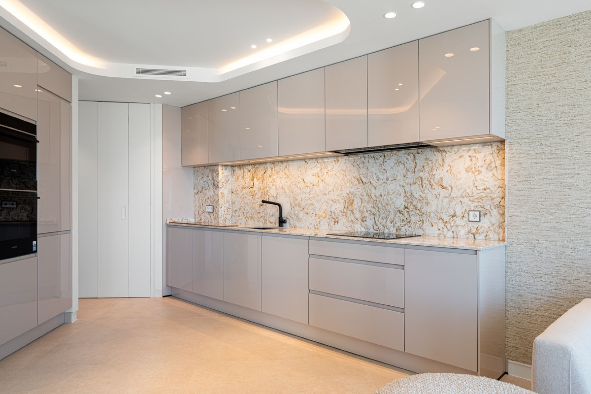 Resale - apartment - Marbella - Marbella Centro