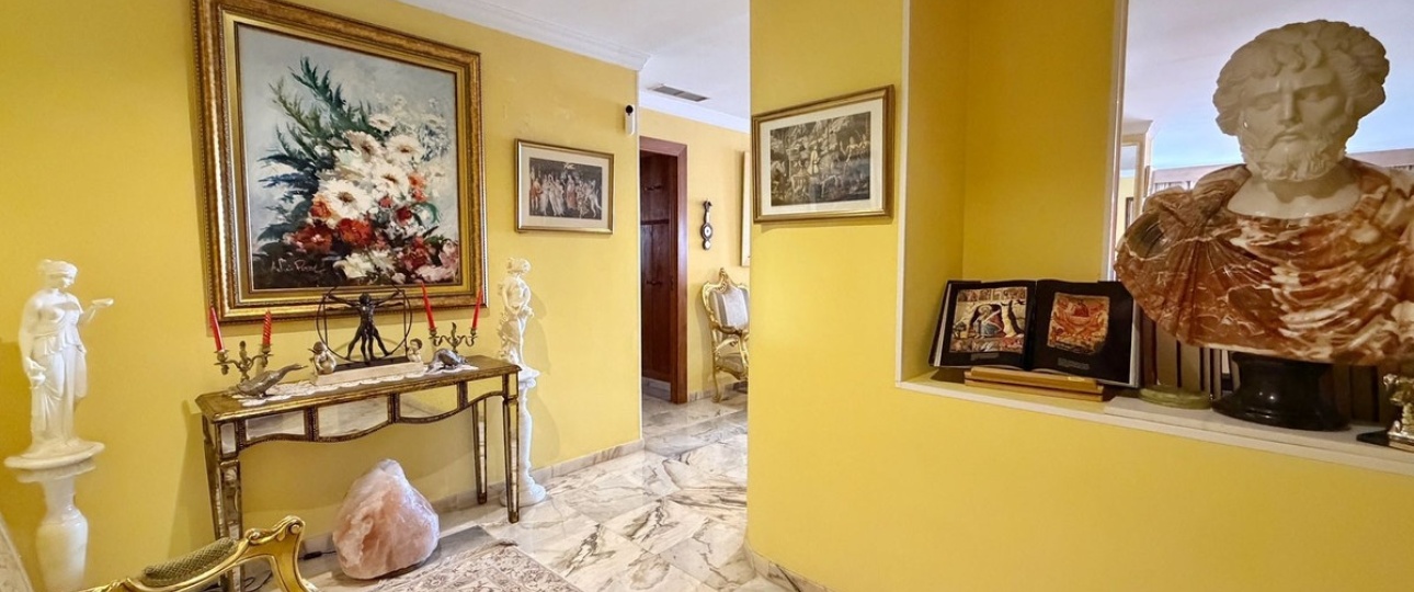 Resale - apartment - Marbella - Marbella Centro