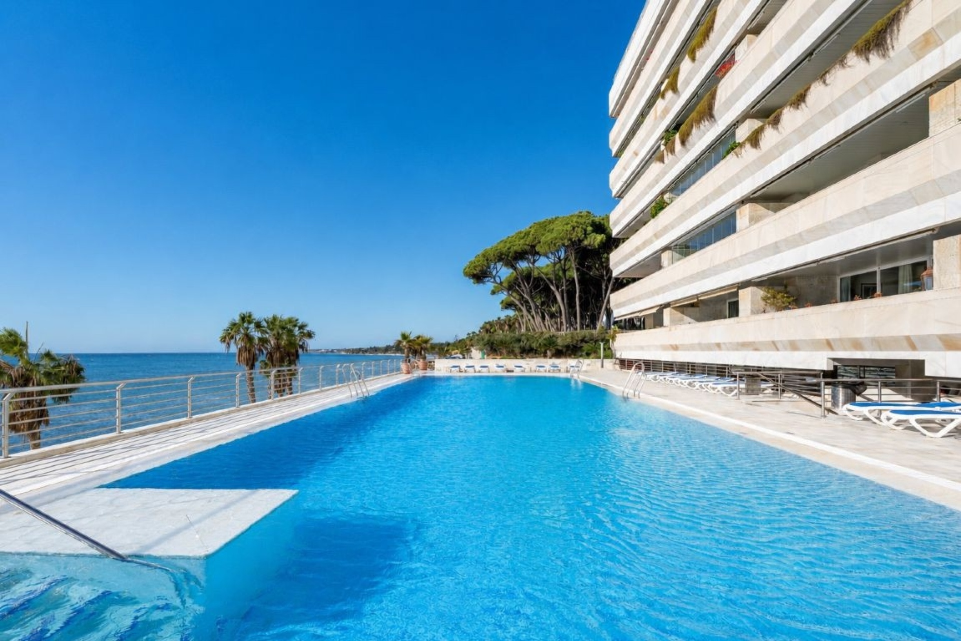 Resale - apartment - Marbella - Marbella Centro